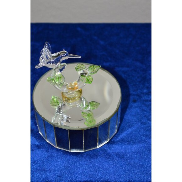 Vintage Clear Glass Hummingbird Mirrored Music Rotating Box Green Leaves READ - Picture 12 of 13